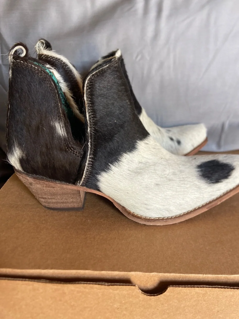 Myra Bag cowhide ankle